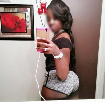, 24  female escort, Memphis
