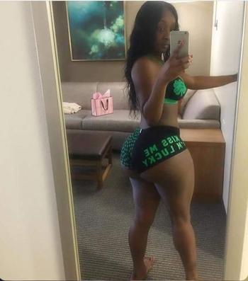 , 22  female escort, Memphis