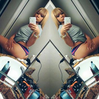 , 21  female escort, Memphis