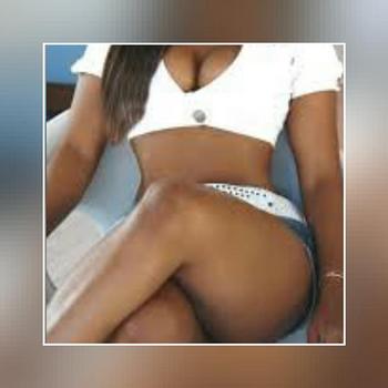 , 24  female escort, Memphis