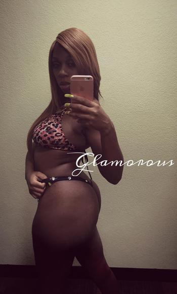 , 24  female escort, Memphis