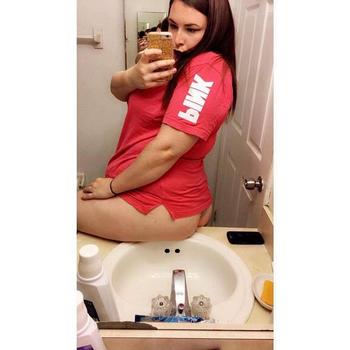, 19  female escort, Memphis