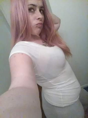 , 23  female escort, Memphis