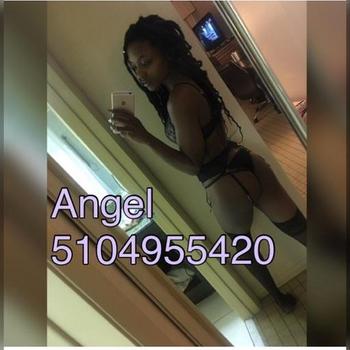 , 20  female escort, Memphis