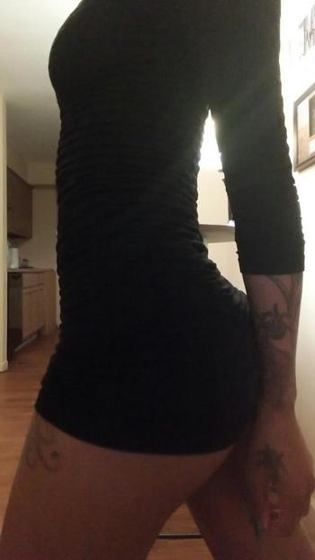, 22  female escort, Memphis