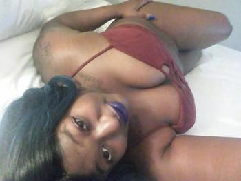 , 21  female escort, Memphis
