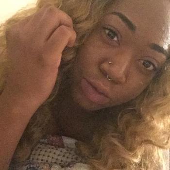 , 22  female escort, Memphis