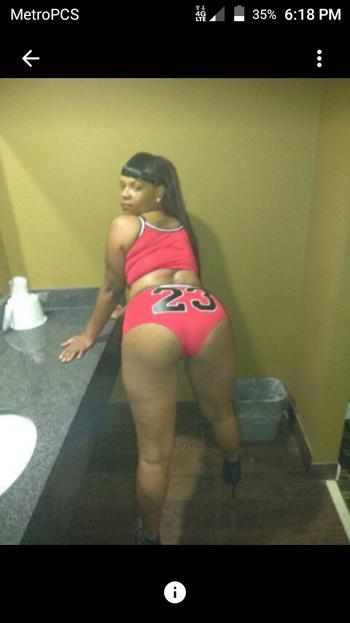 , 36 Caucasian female escort, Memphis