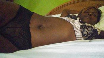 , 27  female escort, Memphis