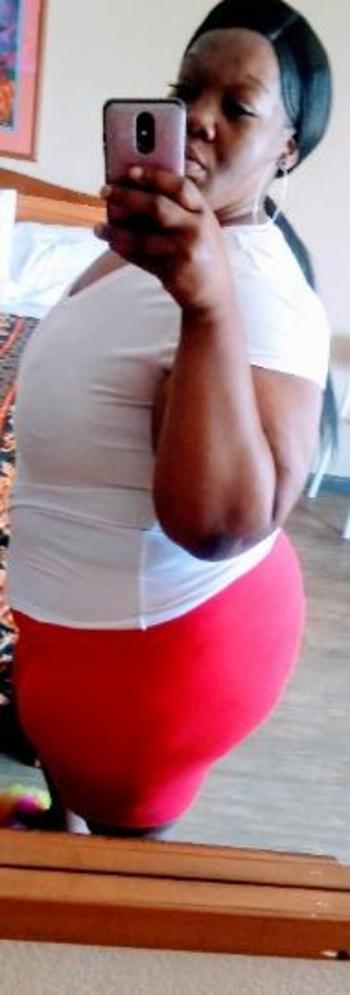 PoundCake, 27  female escort, Memphis