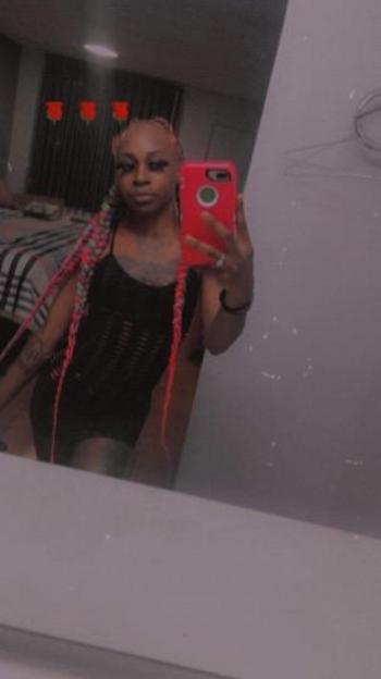 Kashe, 21  female escort, Memphis