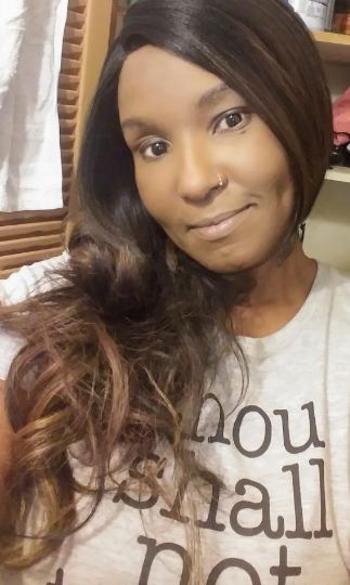 Starr, 34  female escort, Memphis