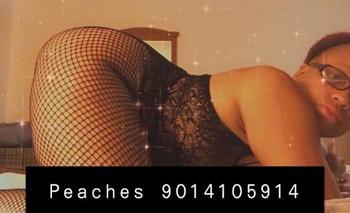 Peaches, 32  female escort, Memphis