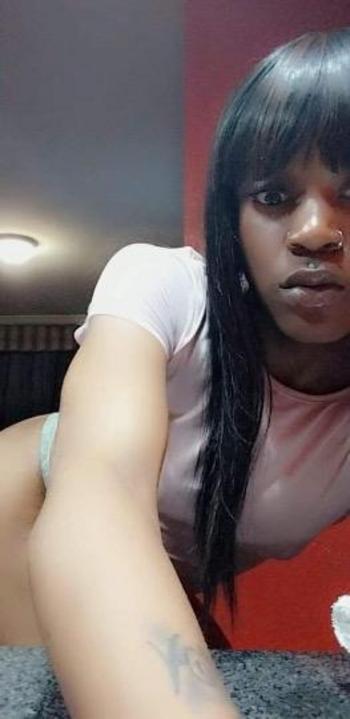 Summer🌼, 24  female escort, Memphis