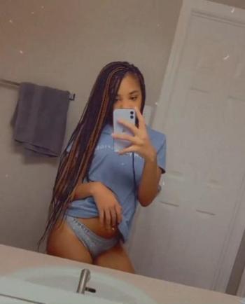 Taylor, 23  female escort, Memphis