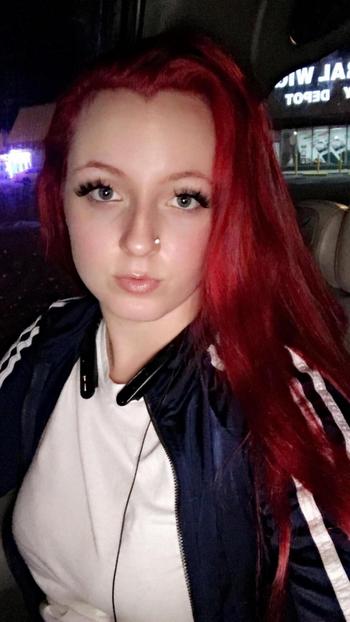 Sugar, 21 European female escort, Memphis