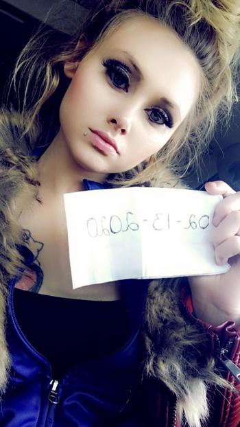 Currency_marie, 22 Caucasian female escort, Memphis