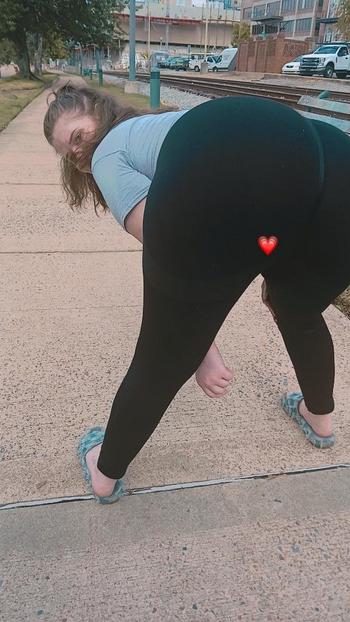 Scarlett, 27  female escort, Memphis