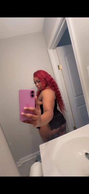 Pretty Pussy , 25  female escort, Memphis