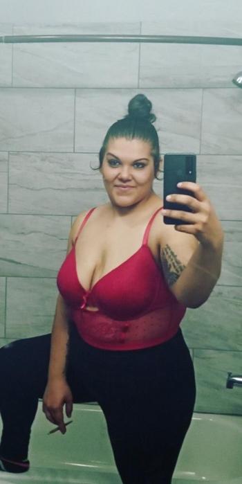 Cali, 35  female escort, Memphis
