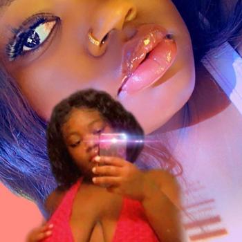 Milky , 24  female escort, Memphis