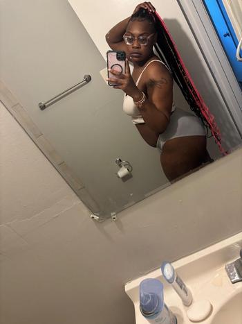 kayla, 27  female escort, Memphis