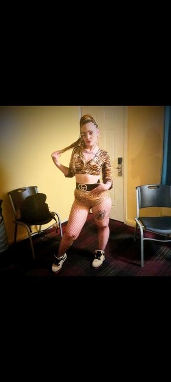 KayBabyy, 26  female escort, Memphis