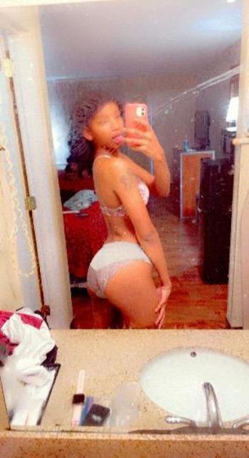 3149477374, female escort, Memphis